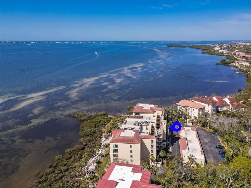 En Renta: $3,595 (2 camas, 2 baños, 1364 Pies cuadrados)