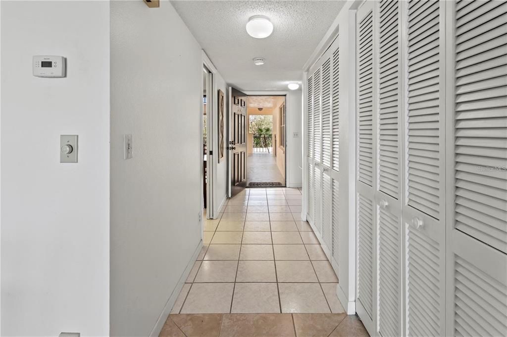 En Renta: $3,595 (2 camas, 2 baños, 1364 Pies cuadrados)