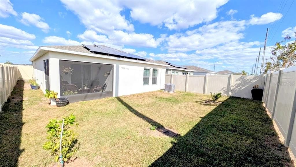 出租: $2,300 (3 贝兹, 2 浴室, 1526 平方英尺)