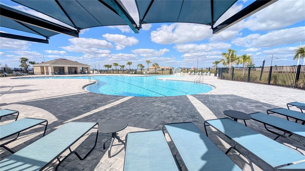 出租: $2,300 (3 贝兹, 2 浴室, 1526 平方英尺)