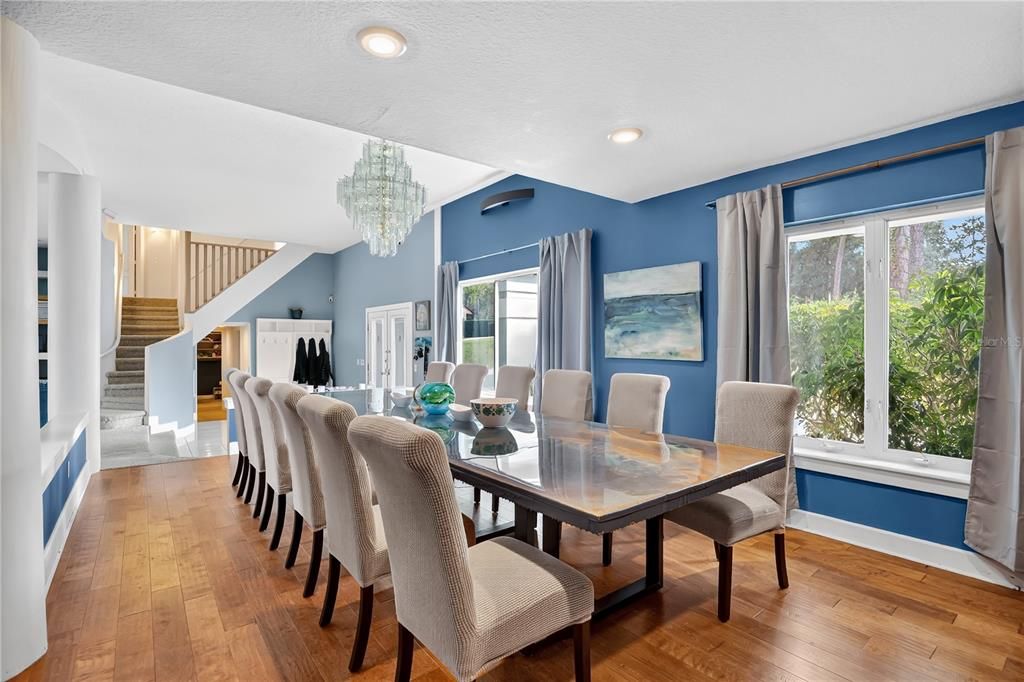 For Sale: $1,250,000 (6 beds, 4 baths, 4225 Square Feet)