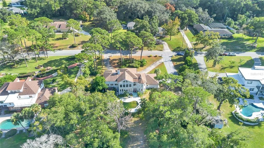 For Sale: $1,250,000 (6 beds, 4 baths, 4225 Square Feet)