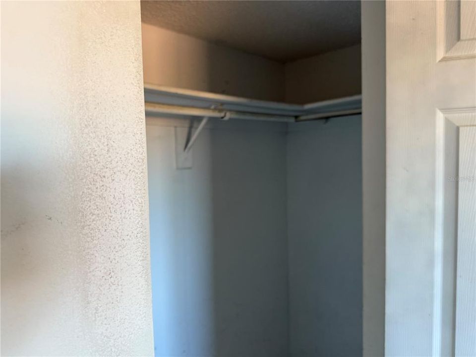 待售: $225,000 (2 贝兹, 2 浴室, 1110 平方英尺)