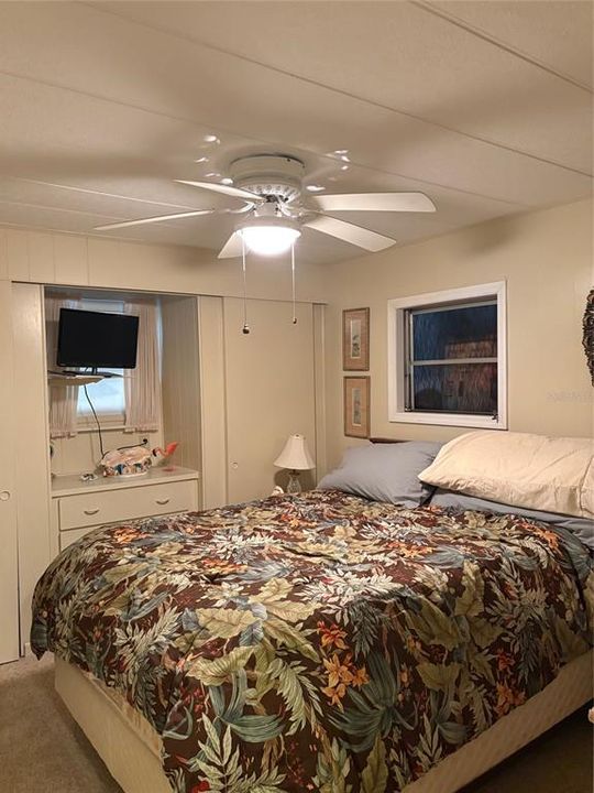 For Sale: $120,000 (2 beds, 1 baths, 1000 Square Feet)