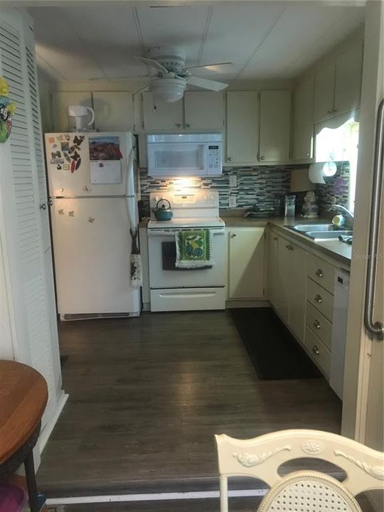 待售: $120,000 (2 贝兹, 1 浴室, 1000 平方英尺)