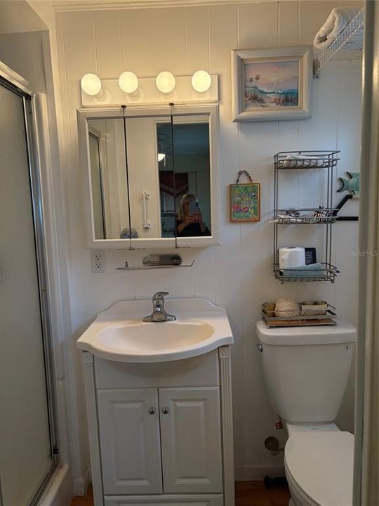 For Sale: $120,000 (2 beds, 1 baths, 1000 Square Feet)