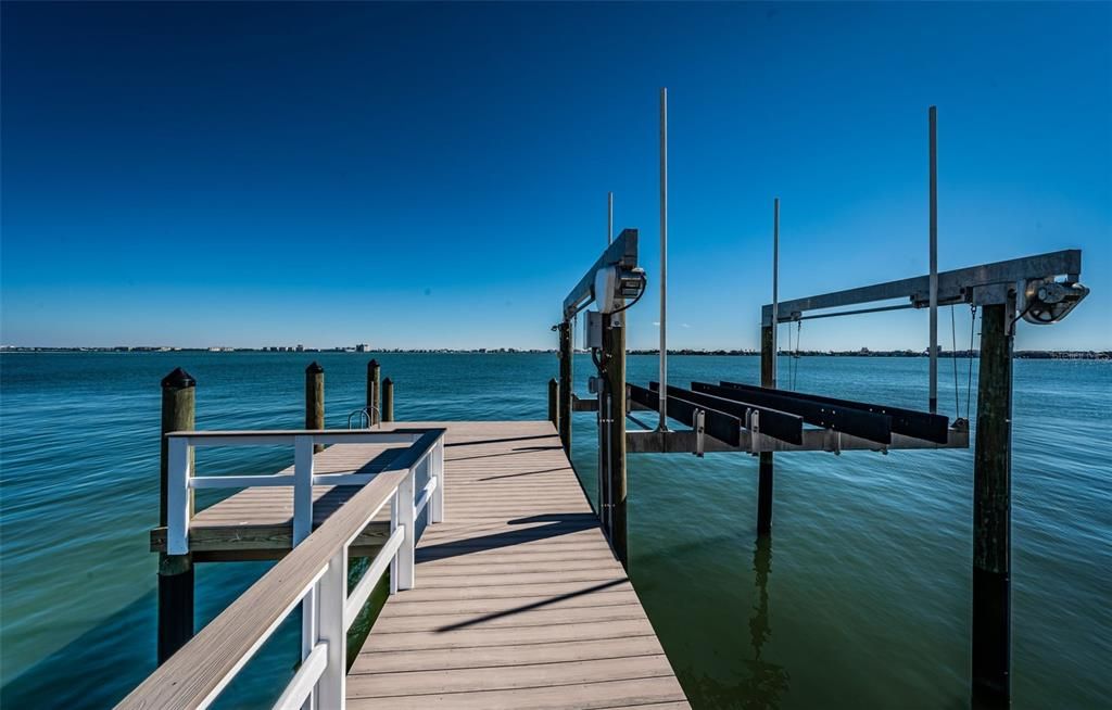 En Renta: $7,500 (4 camas, 3 baños, 2438 Pies cuadrados)