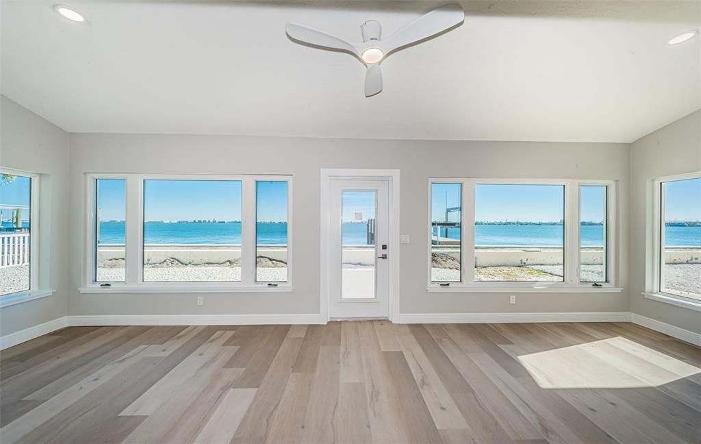 En Renta: $7,500 (4 camas, 3 baños, 2438 Pies cuadrados)