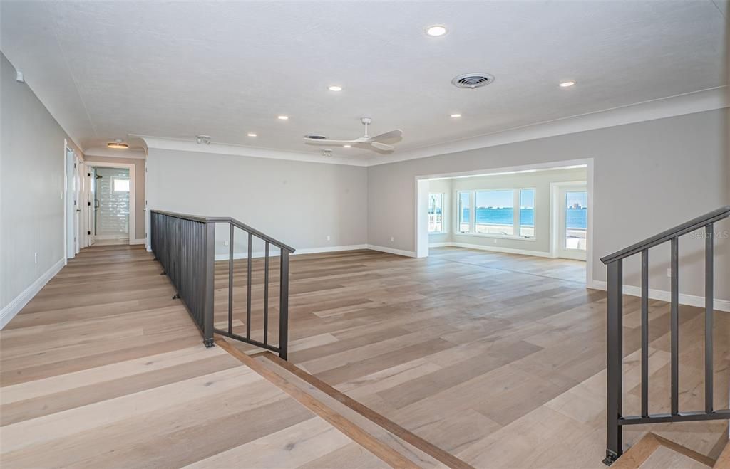 En Renta: $7,500 (4 camas, 3 baños, 2438 Pies cuadrados)