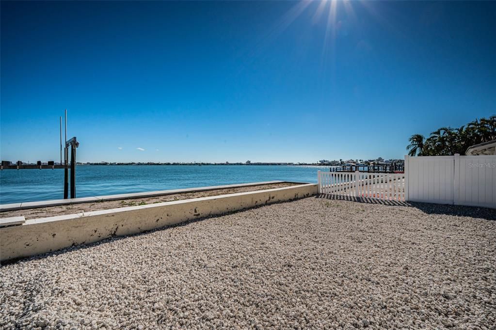 En Renta: $7,500 (4 camas, 3 baños, 2438 Pies cuadrados)