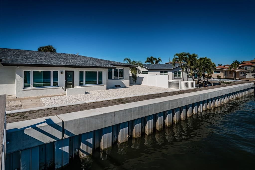 En Renta: $7,500 (4 camas, 3 baños, 2438 Pies cuadrados)