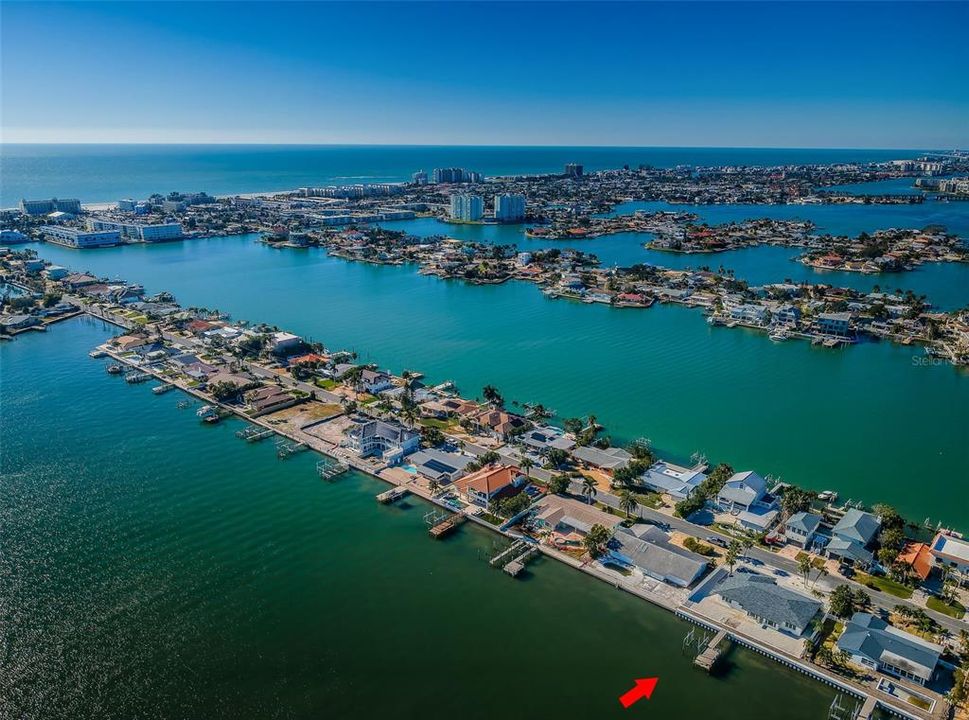 En Renta: $7,500 (4 camas, 3 baños, 2438 Pies cuadrados)