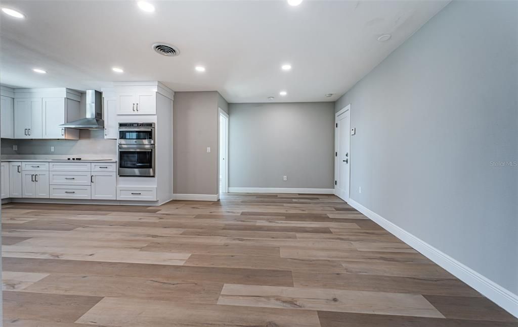 En Renta: $7,500 (4 camas, 3 baños, 2438 Pies cuadrados)