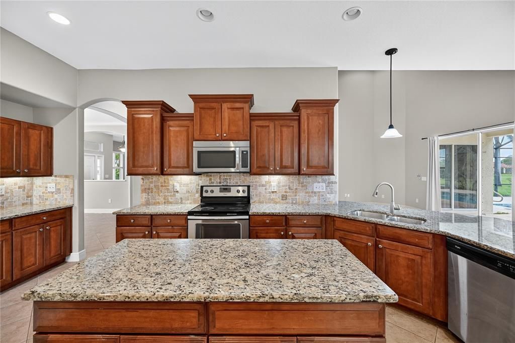 Active With Contract: $594,900 (4 beds, 3 baths, 3144 Square Feet)