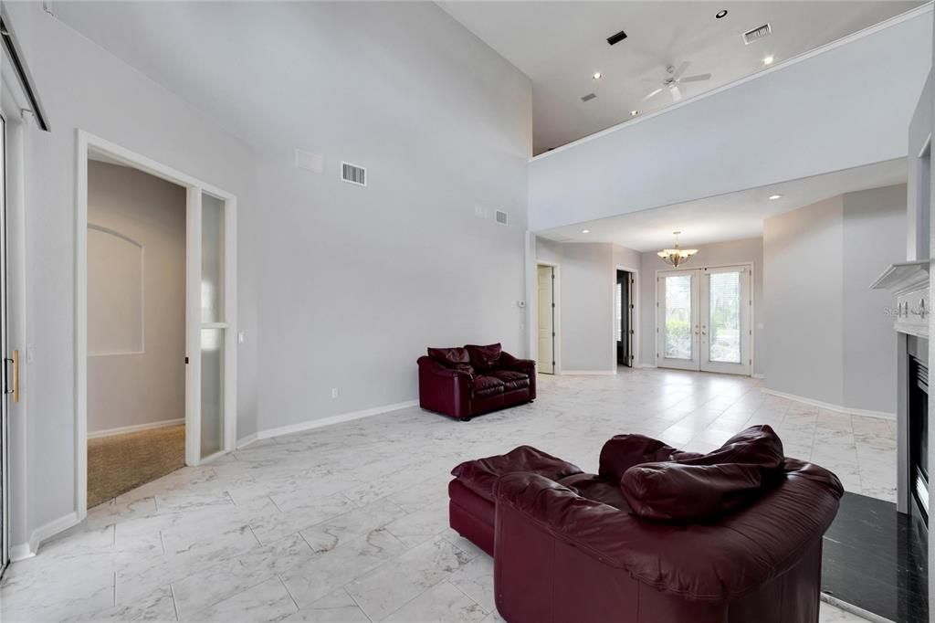 For Sale: $1,900,000 (5 beds, 3 baths, 5391 Square Feet)