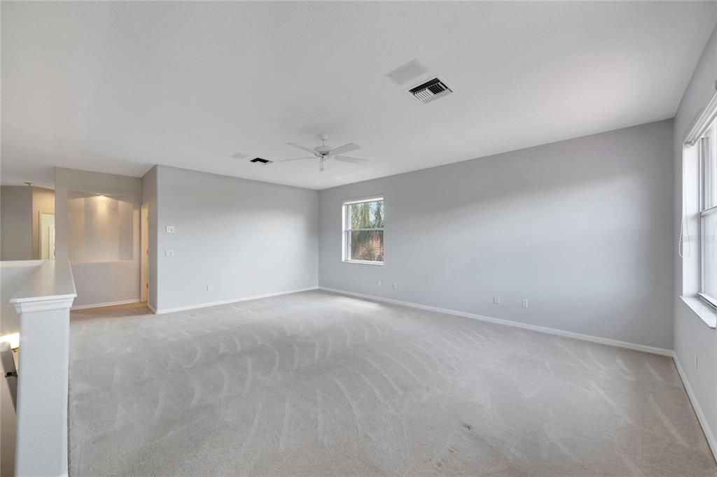 For Sale: $1,900,000 (5 beds, 3 baths, 5391 Square Feet)