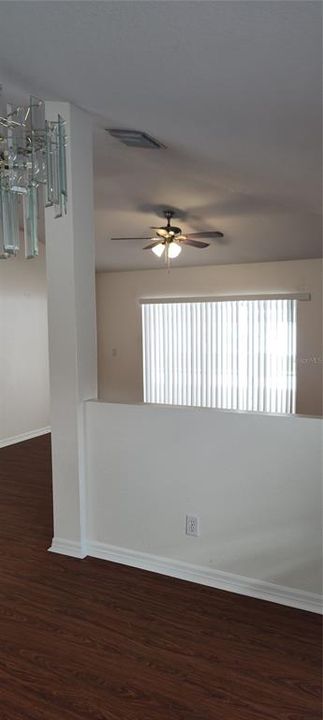 出租: $2,195 (4 贝兹, 2 浴室, 1590 平方英尺)