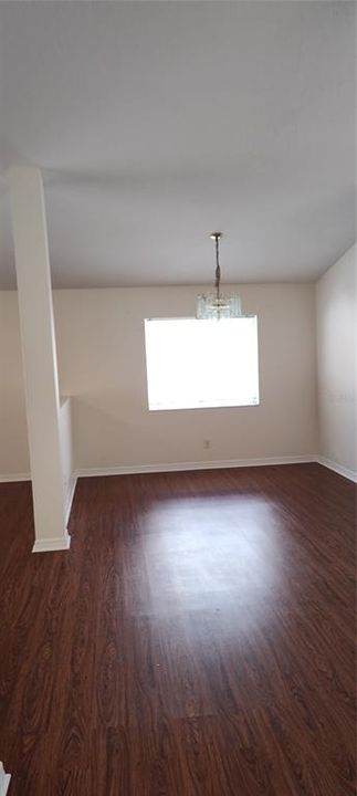 出租: $2,195 (4 贝兹, 2 浴室, 1590 平方英尺)