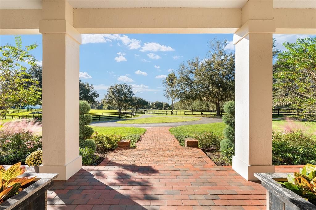 En Venta: $1,650,000 (4 camas, 3 baños, 3620 Pies cuadrados)