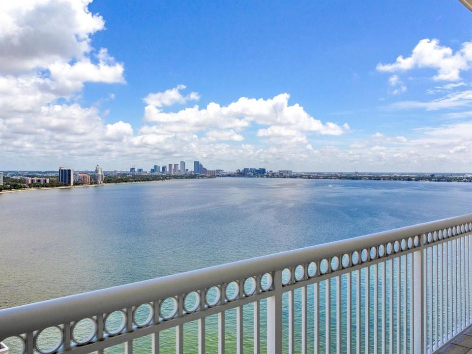 En Renta: $25,900 (5 camas, 5 baños, 6574 Pies cuadrados)