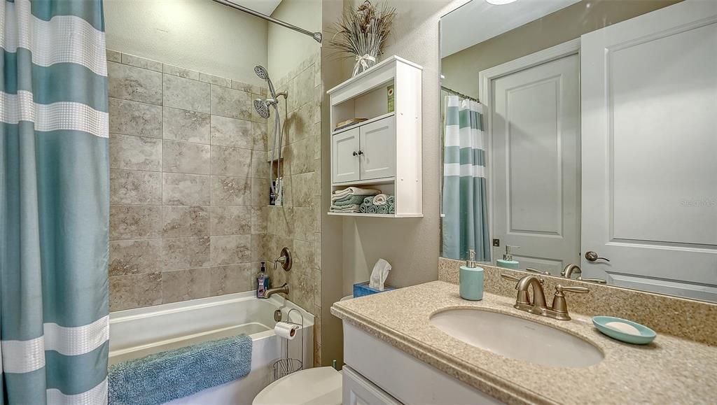 For Sale: $650,000 (2 beds, 2 baths, 1696 Square Feet)