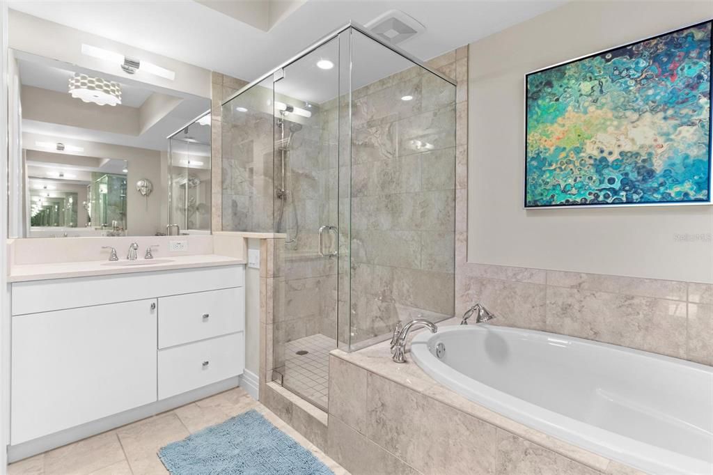 For Rent: $5,500 (2 beds, 2 baths, 1710 Square Feet)