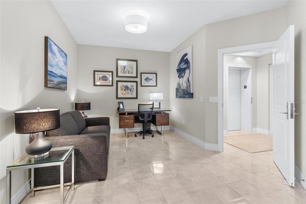 For Rent: $5,500 (2 beds, 2 baths, 1710 Square Feet)