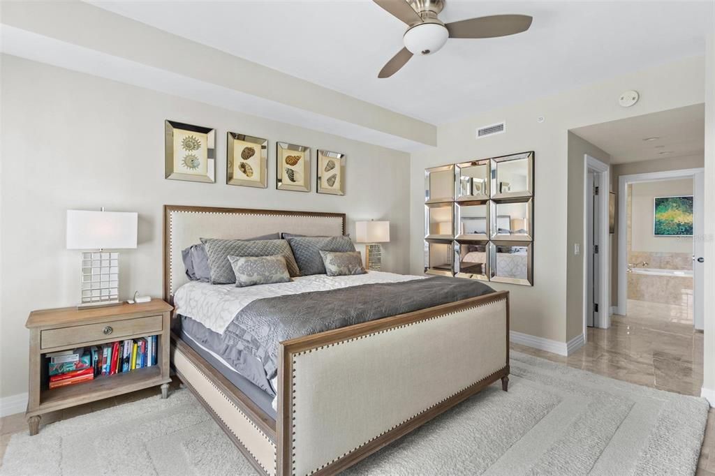 For Rent: $5,500 (2 beds, 2 baths, 1710 Square Feet)