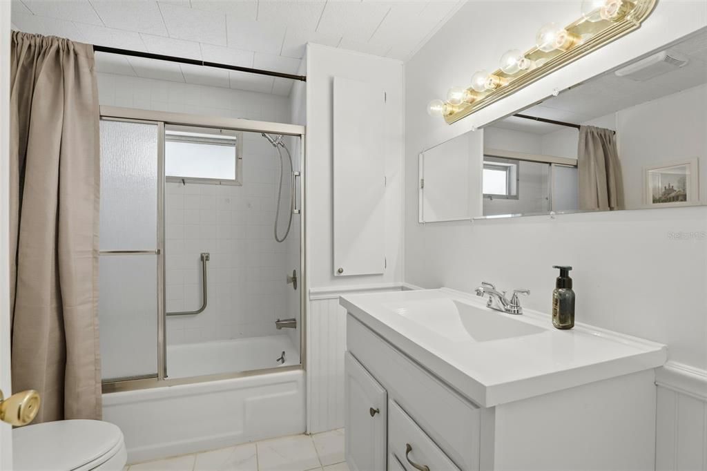 En Venta: $224,900 (2 camas, 2 baños, 1236 Pies cuadrados)