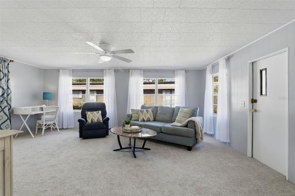 En Venta: $224,900 (2 camas, 2 baños, 1236 Pies cuadrados)