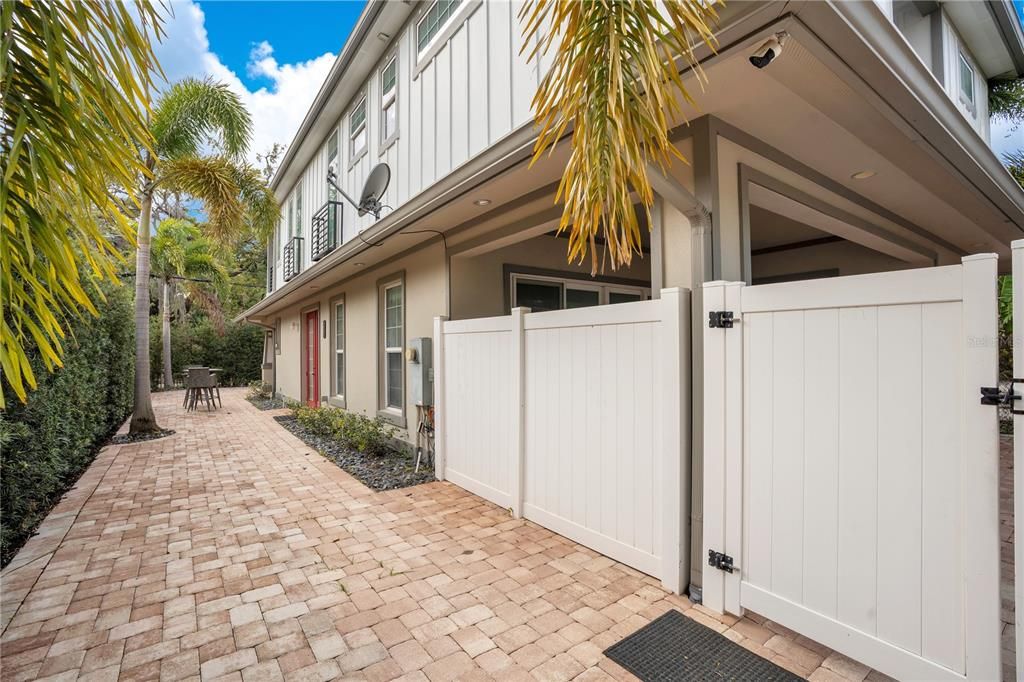 待售: $929,900 (4 贝兹, 3 浴室, 2789 平方英尺)