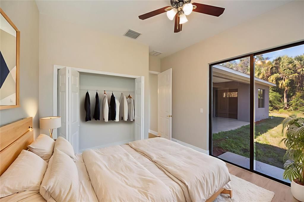 待售: $449,000 (4 贝兹, 2 浴室, 2142 平方英尺)