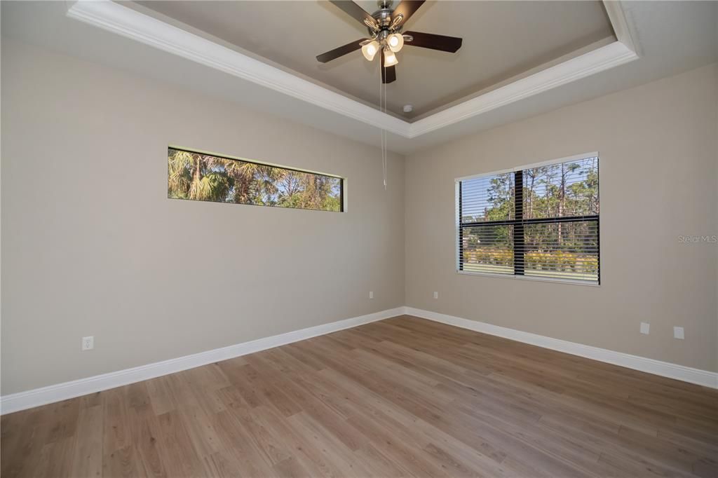 待售: $449,000 (4 贝兹, 2 浴室, 2142 平方英尺)