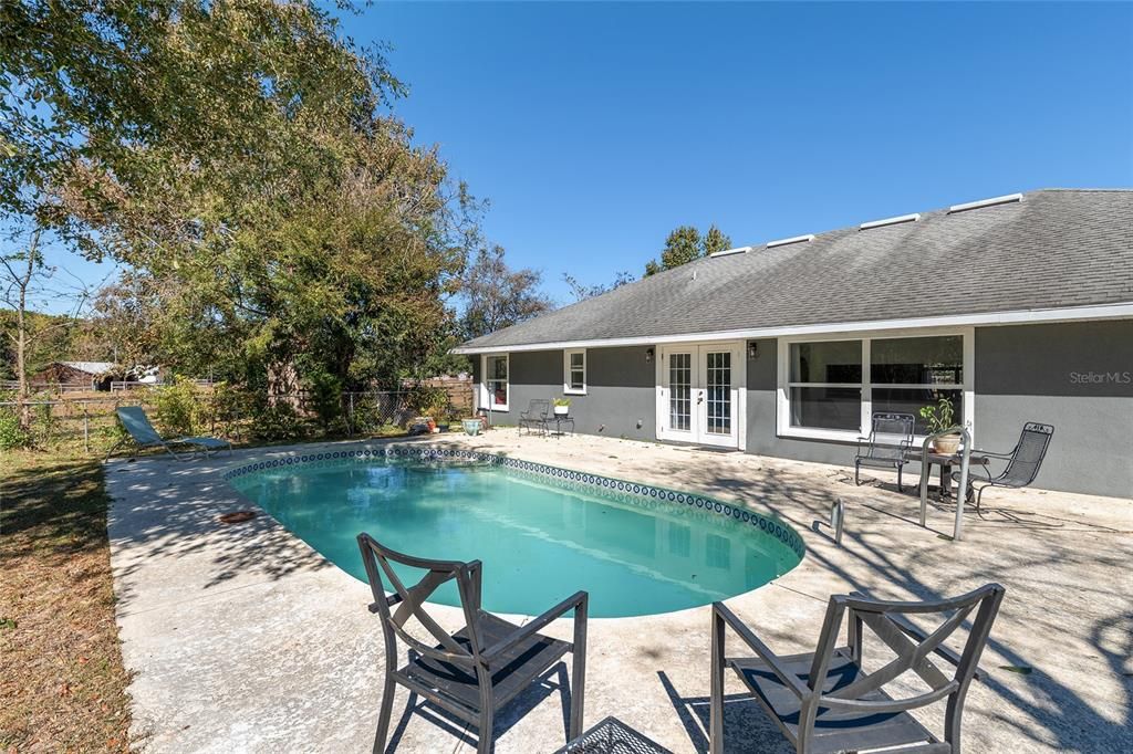 En Venta: $585,000 (3 camas, 2 baños, 2232 Pies cuadrados)