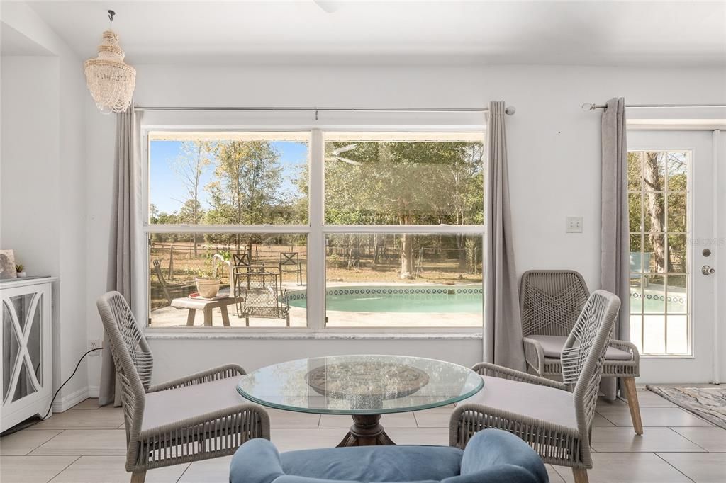 En Venta: $585,000 (3 camas, 2 baños, 2232 Pies cuadrados)