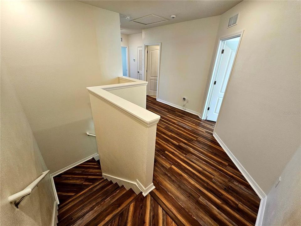 For Rent: $2,300 (3 beds, 2 baths, 1674 Square Feet)