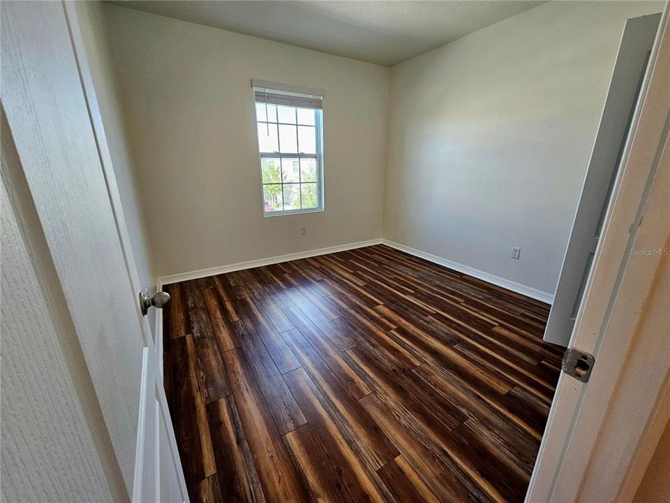 For Rent: $2,300 (3 beds, 2 baths, 1674 Square Feet)