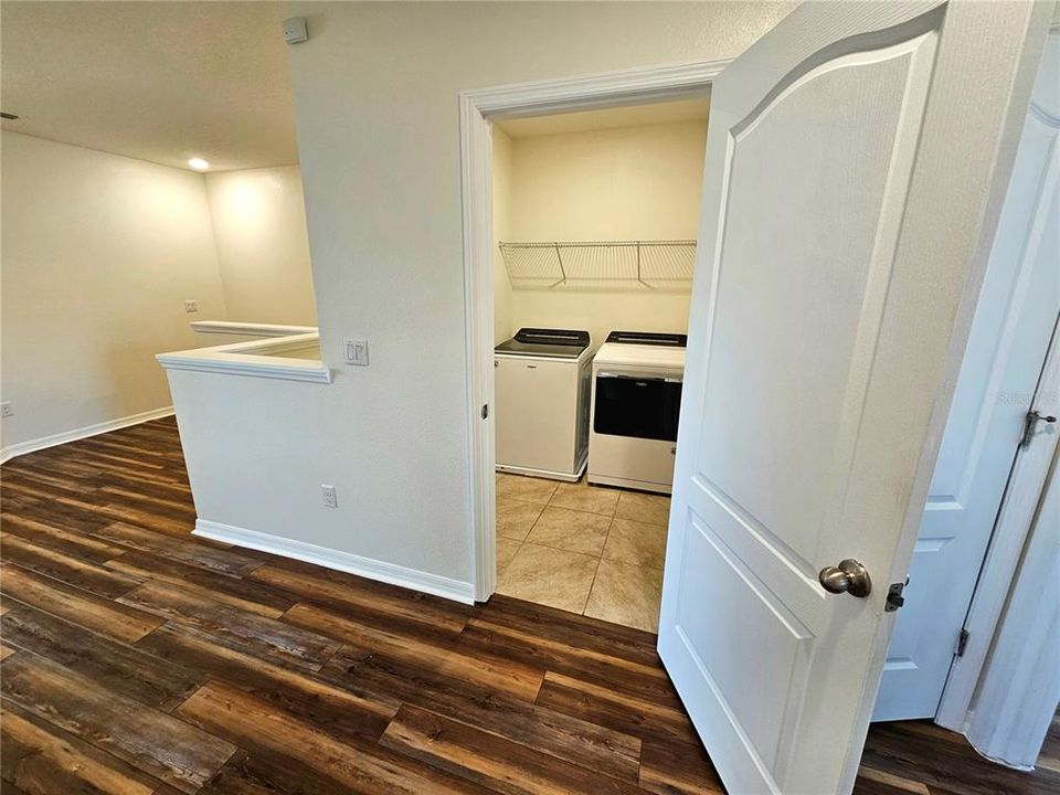 For Rent: $2,300 (3 beds, 2 baths, 1674 Square Feet)