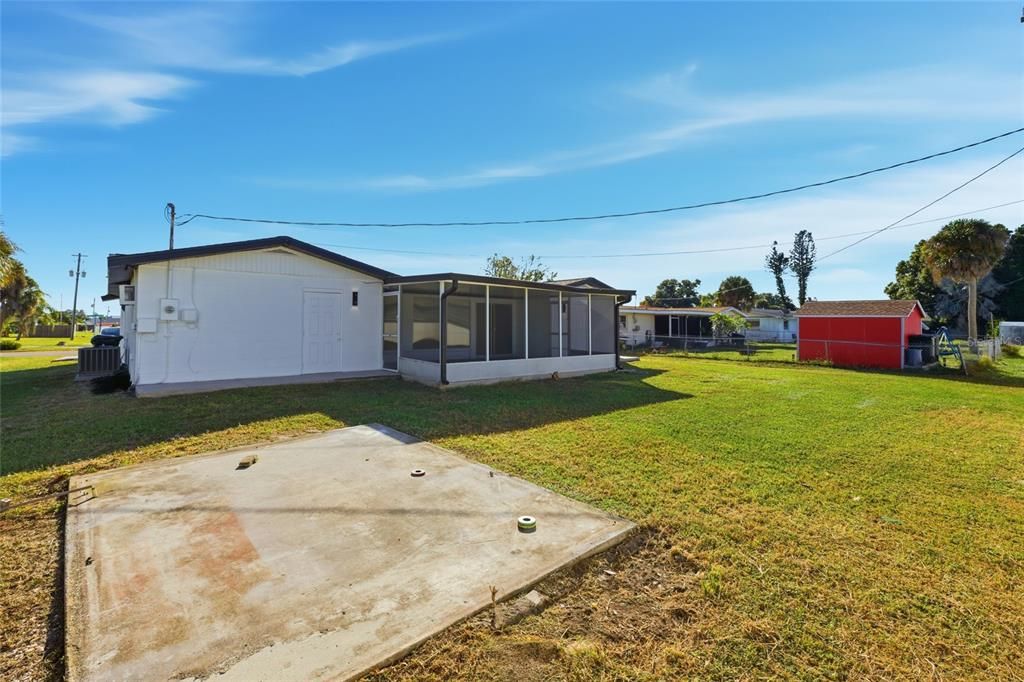 Под контрактом: $299,000 (3 спален, 2 ванн, 1827 Квадратных фут)