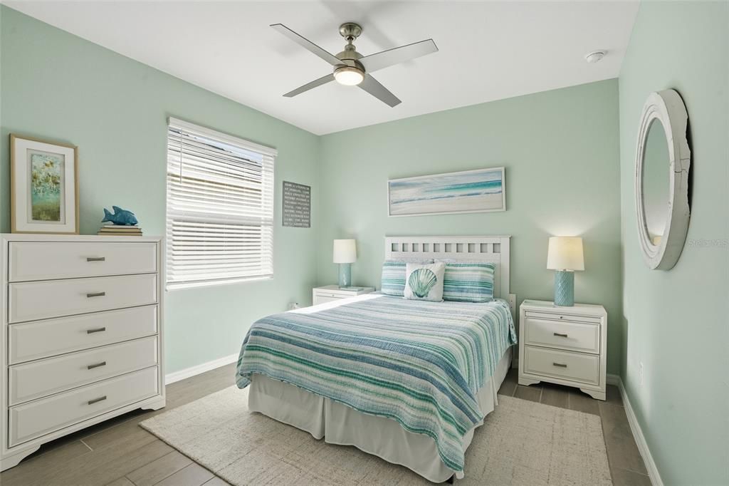 На продажу: $489,900 (4 спален, 2 ванн, 2246 Квадратных фут)