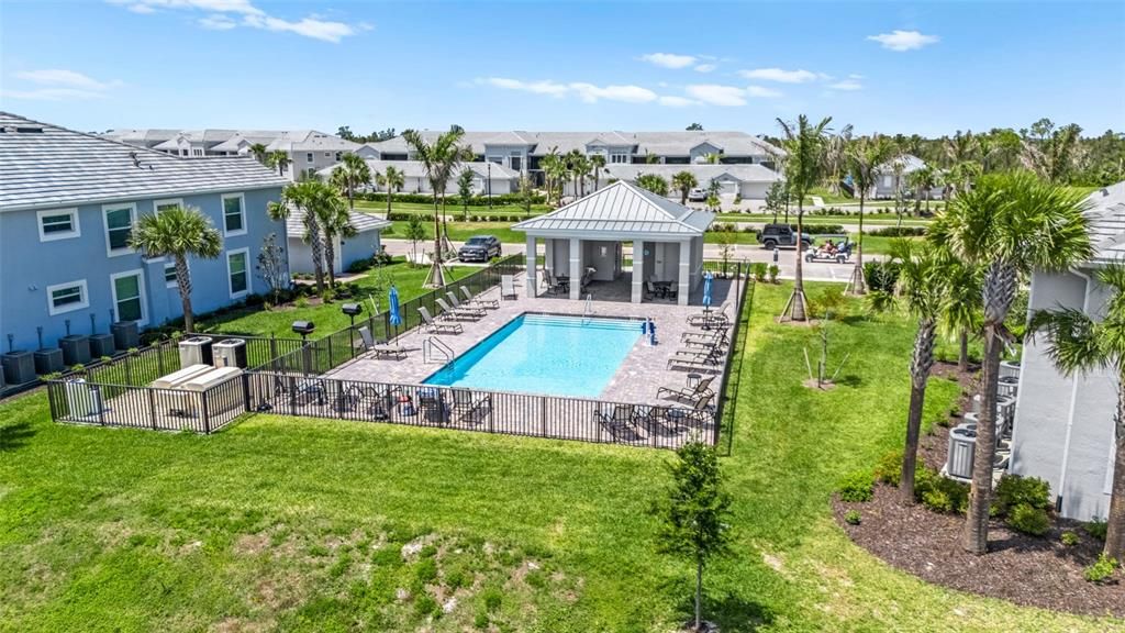 На продажу: $489,900 (4 спален, 2 ванн, 2246 Квадратных фут)