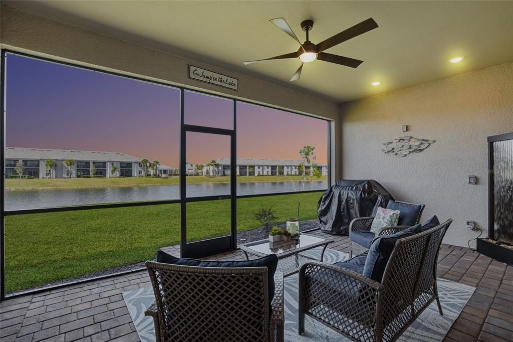 На продажу: $489,900 (4 спален, 2 ванн, 2246 Квадратных фут)