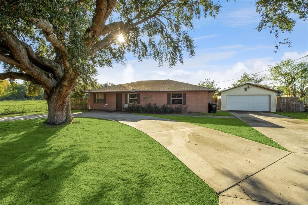 En Venta: $1,300,000 (3 camas, 2 baños, 1836 Pies cuadrados)