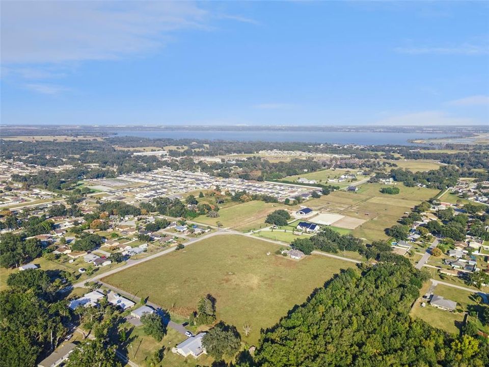 En Venta: $1,300,000 (3 camas, 2 baños, 1836 Pies cuadrados)