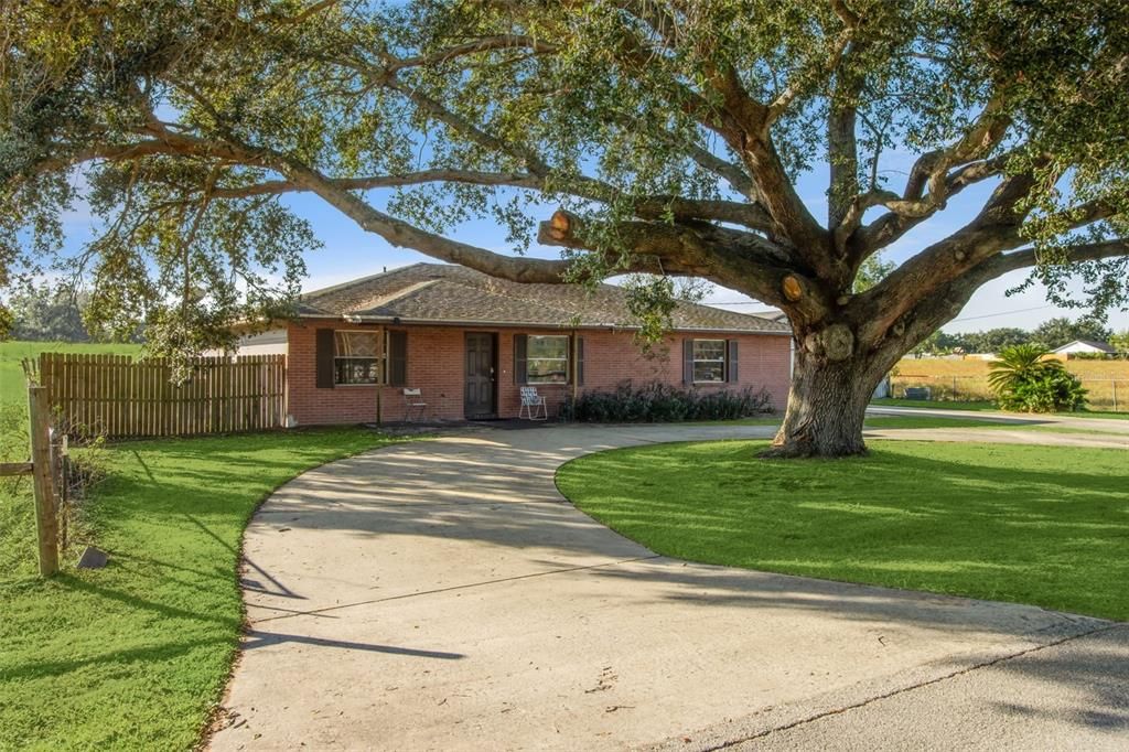 En Venta: $1,300,000 (3 camas, 2 baños, 1836 Pies cuadrados)