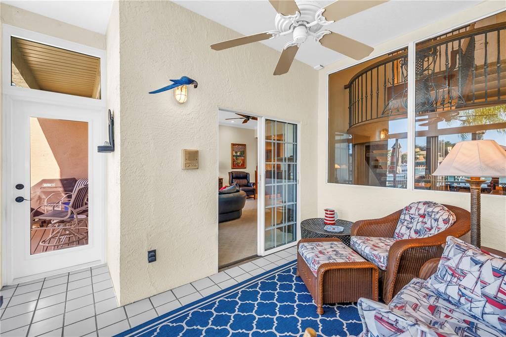 En Venta: $1,799,000 (4 camas, 3 baños, 2779 Pies cuadrados)