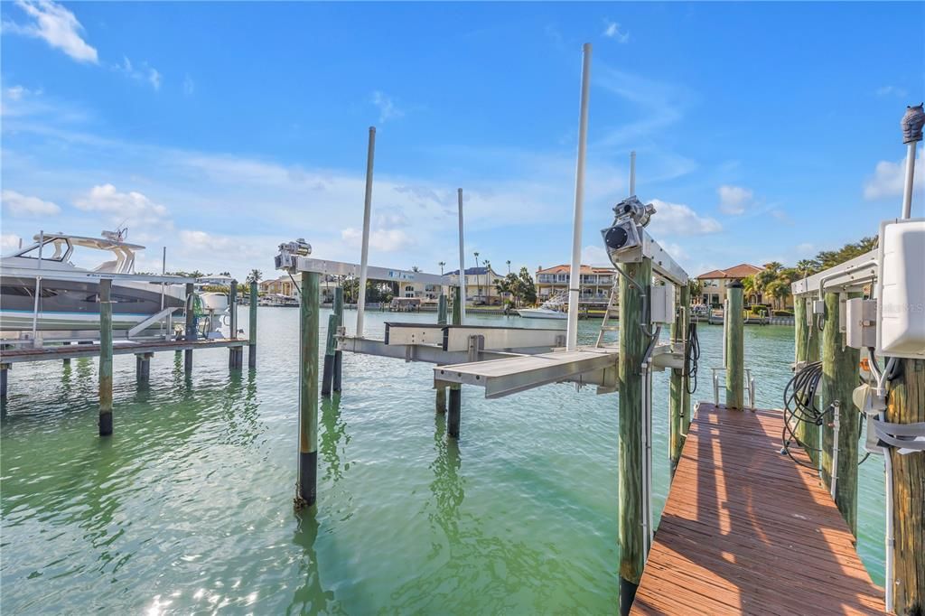 En Venta: $1,799,000 (4 camas, 3 baños, 2779 Pies cuadrados)