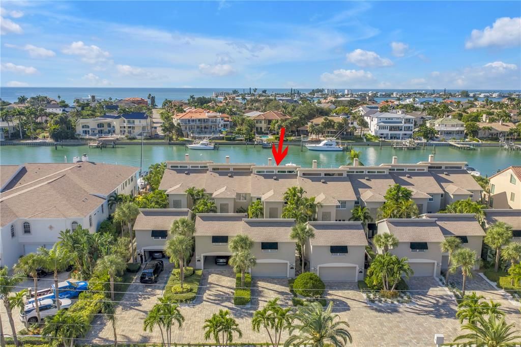 En Venta: $1,799,000 (4 camas, 3 baños, 2779 Pies cuadrados)