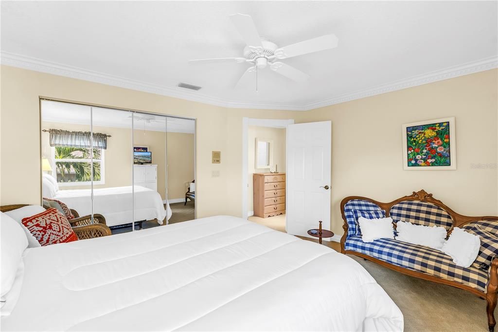 En Venta: $1,799,000 (4 camas, 3 baños, 2779 Pies cuadrados)