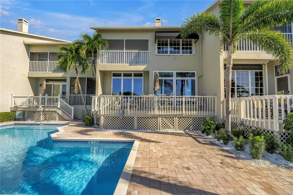 En Venta: $1,799,000 (4 camas, 3 baños, 2779 Pies cuadrados)